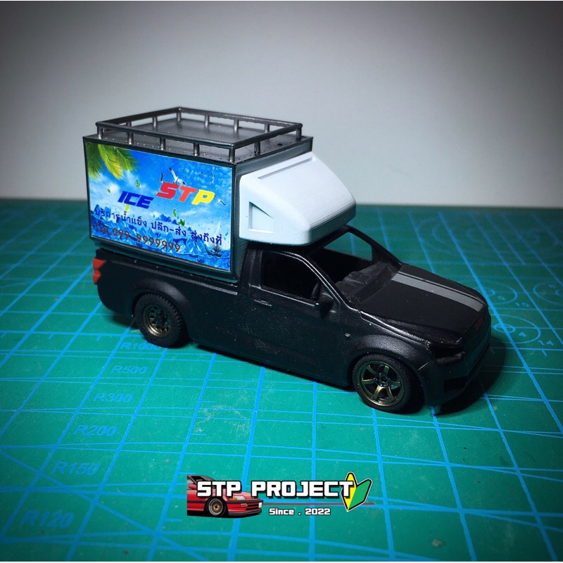 โมเดล 1/64 ตู้ส่งน้ำแข็ง สำหรับใส่รถ Dmax majorette (ไม่รวมรถ) **กรุณาอ่านรายละเอียดด้วยนะครับ**