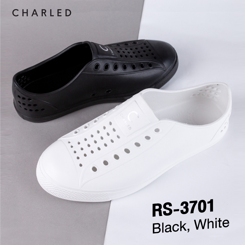 Charled รองเท้า EVA รุ่น RS3701 ใส่ลุยน้ำ แห้งเร็ว ไม่หด มี 2 สี ขาว/ดำ