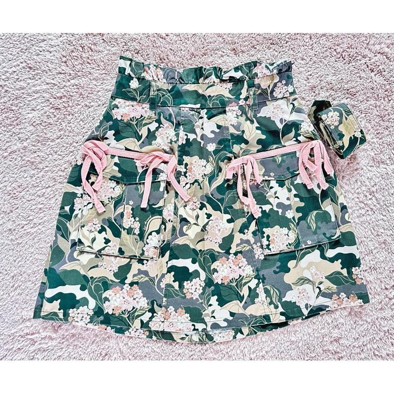 lyn around   size xs