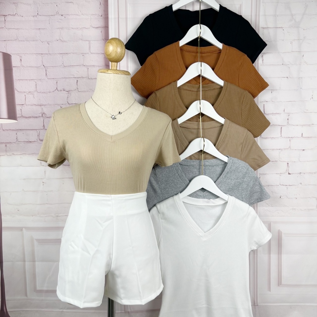 เสื้อยืดคอวี ผ้าร่อง ทรงslim เอวs 26-40“ พร้อมส่งจากไทย