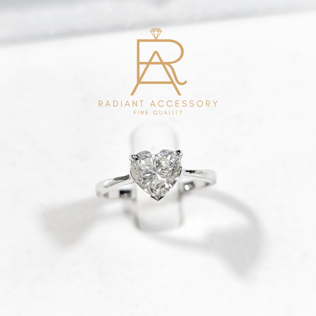 แหวนเงินแท้ ฝังเพชร Moissanite Heart cut 1.2 กะรัต ชุบทองคำขาว