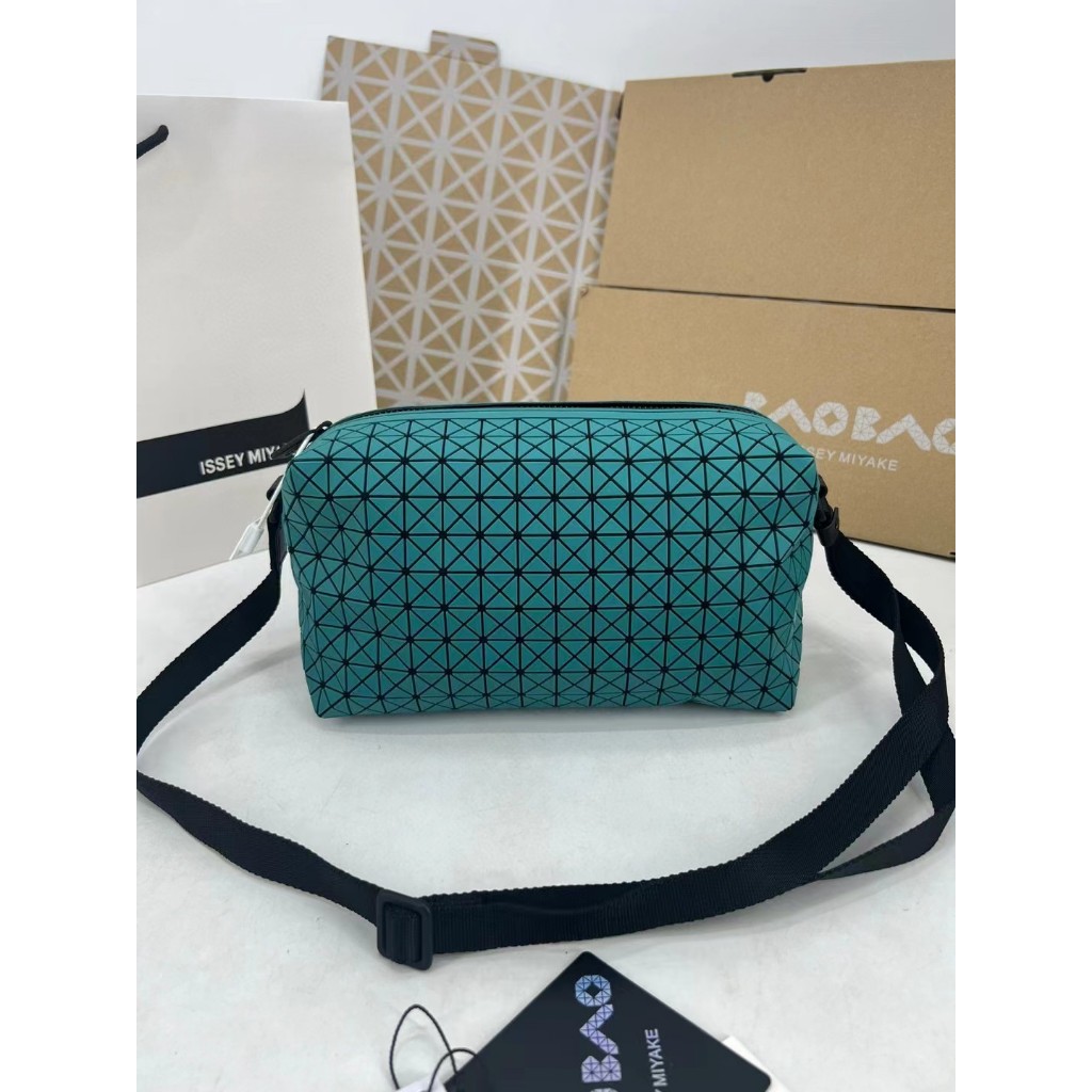 Baobao KURO Series Silicone Small Square Shoulder Bag