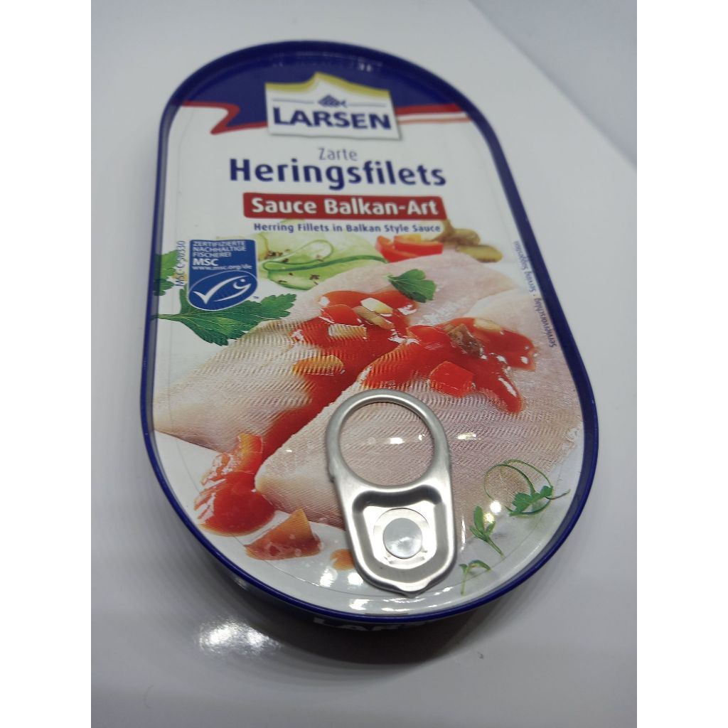 Herring fillets sauce Balkan style 200 grams from Larsen / ซอสเนื้อแฮร์ริ่งสไตล์บอลข่าน 200 กรัม จากลาร์เซ่น