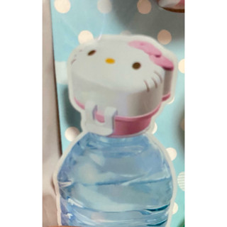 💚 ฝาครอบ / ฝาปิดปากขวดพลาสติก Sanrio แบบมีรูใส่หลอด
