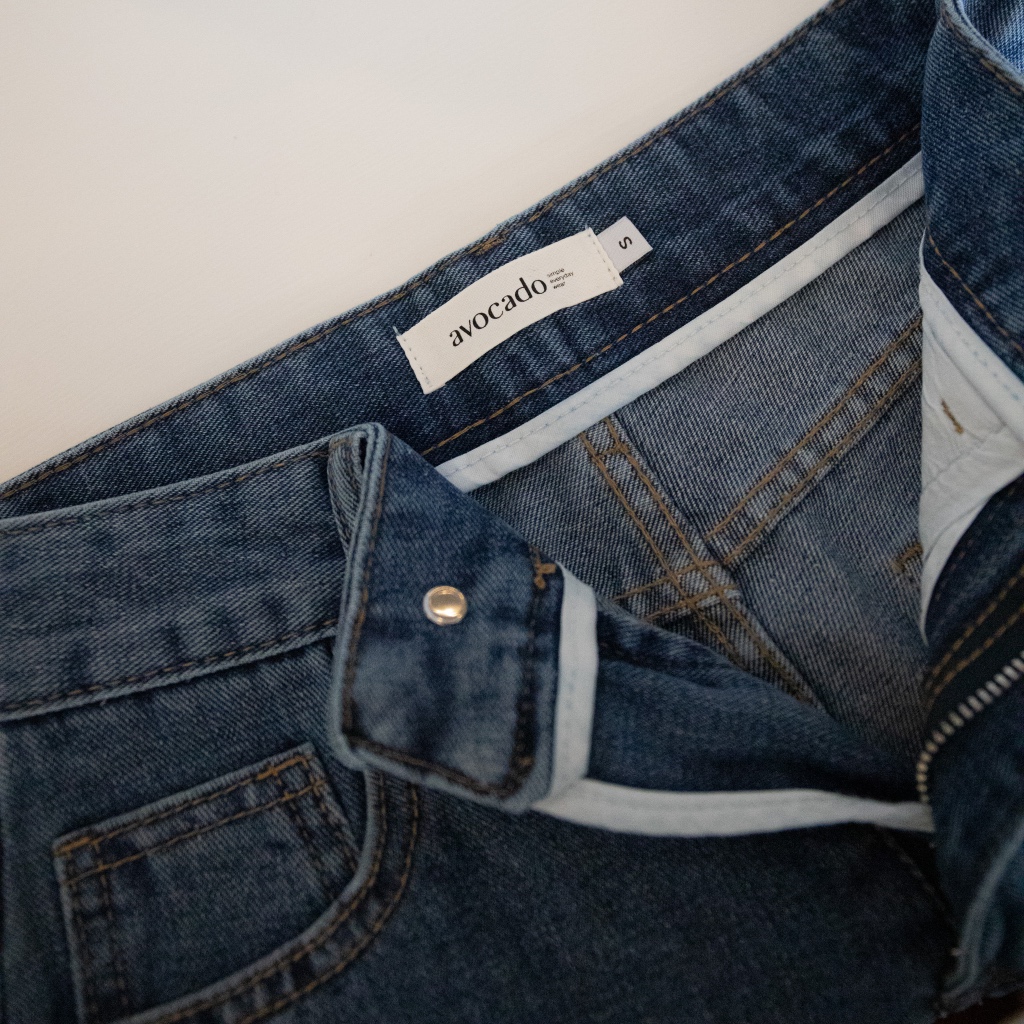 avo uni jeans pants กางเกงยีนส์ขายาวรุ่นแรกก รุ่นนี้อยากกรี๊ดแรงๆ ทรงสวยมากกก เป็นทรงกระบอกที่ถูกต้อง ใครใส่ก็รอด☀️ ราคา ถูกที่สุด ดีลบีเคเค แกลเลอรีภาพที่ 5