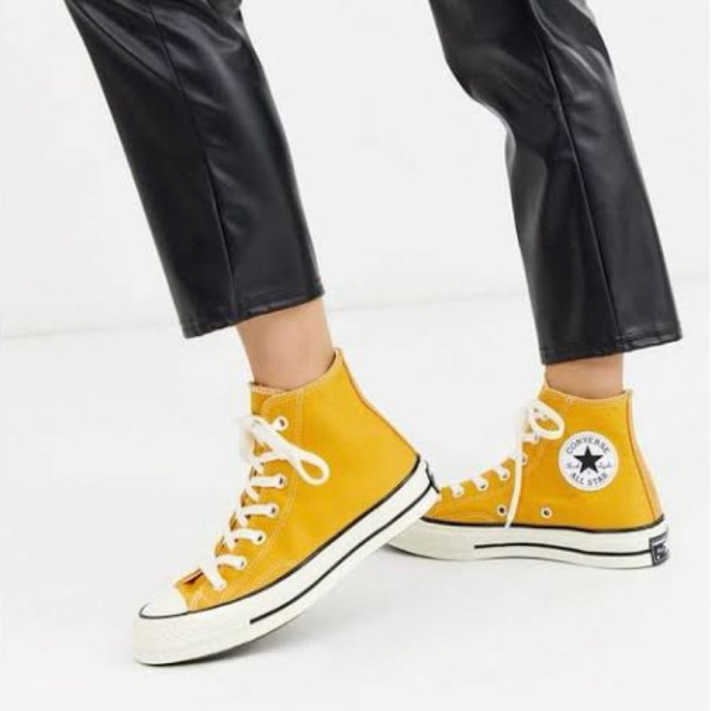 รองเท้าconverseมือ2 converse chuck 70 high สีเหลือง(Sunflower) Size 36.5 EUR ของแท้!