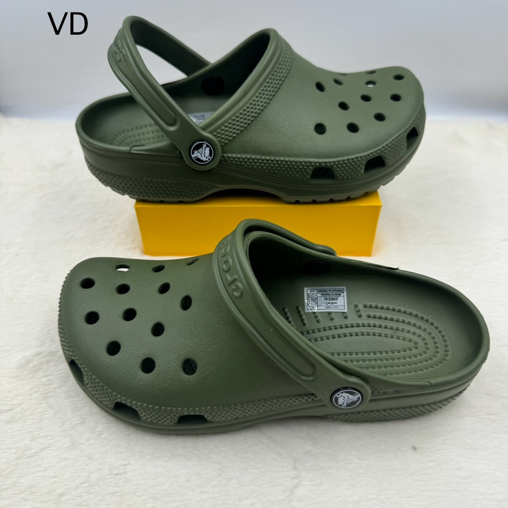 รองเท้า crocs เบานิ่มใส่สบายไม่เจ็บเท้า สินค้ามาใหม่มีทุกไซด์นะครับ รองเท้าเพื่อสุขภาพ