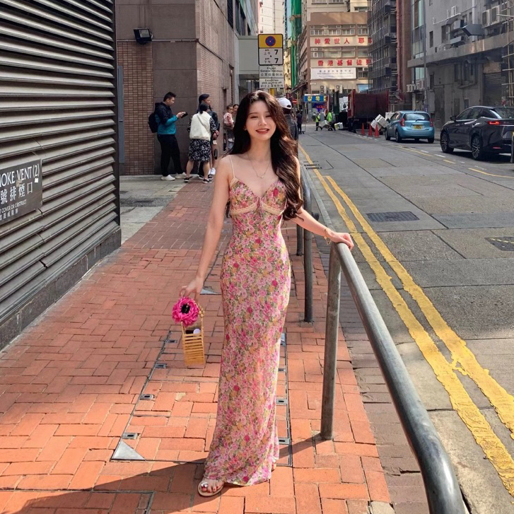 พร้อมส่ง ชุดเดรส เดรสยาว เดรสสายเดี่ยวลายดอก รัดรูป สวยมากๆ งานนำเข้า สายฝอ