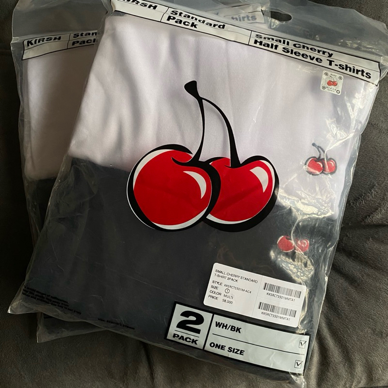 KIRSH cherry เสื้อยืด Kirsh 🇰🇷 แท้ size 1 ทรงผู้หญิง ของใหม่ Pack 2 ชิ้น ขาว&ดำ Sale #kirshthailand