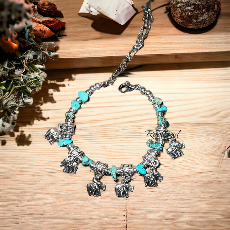 สร้อยข้อมือจี้ช้างหินราคา1เส้น
