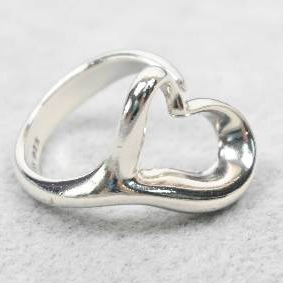 Tiffany & Co Sterling Silver Paloma Picasso Loving Heart Ring open US Size 4.25