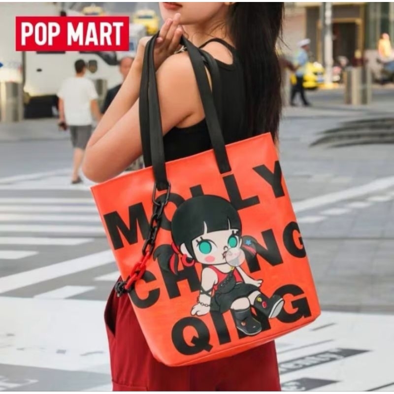(พร้อมส่งในไทย) กระเป๋า Molly Labubu bag playcool Beijing Collectionมีซิป กันขโมย มีช่องเล็ก1ช่อง เอาไว้ใส่ของสะดวกหยิบ