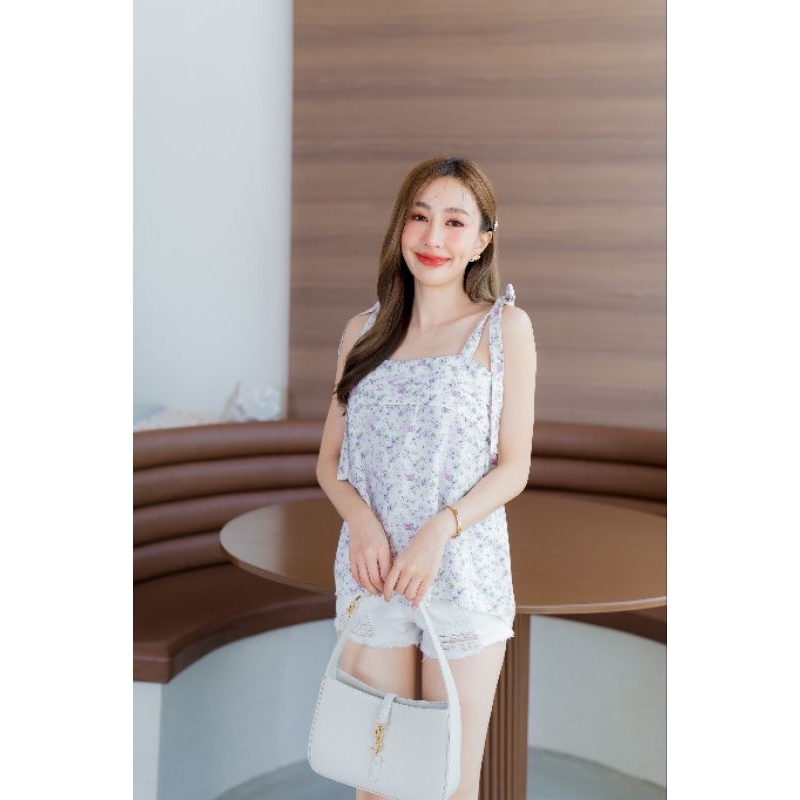 SALE เสื้อแฟชั่นผูกไหล่ ลายดอก