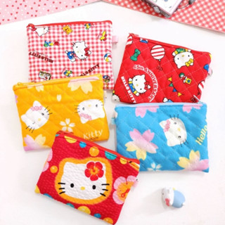 (จัดส่งภายใน1-3 วัน)🐱👛 กระเป๋าซิป ลายผ้าคิตตี้ hello kitty ผ…
