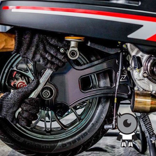 Zelioni สวิงอาร์มแต่ง CNC สำหรับ New Vespa รุ่น GTS-300, GTV-300