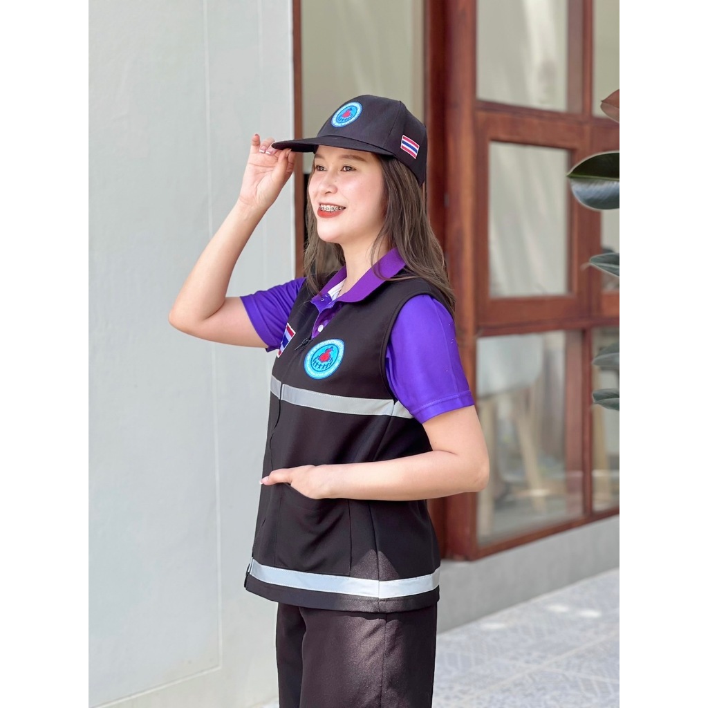 เสื้อกั๊กคอวี (ปักอสม.) มีสีขาวและดำ รุ่นขายดี เสื้อกั๊กคอวี(รุ่นอสม) มีสีขาวและดำ