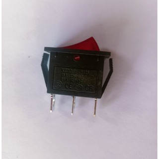 สวิตซ์ปิดเปิดพร้อมไฟสถานะสำหรับปลั๊ก