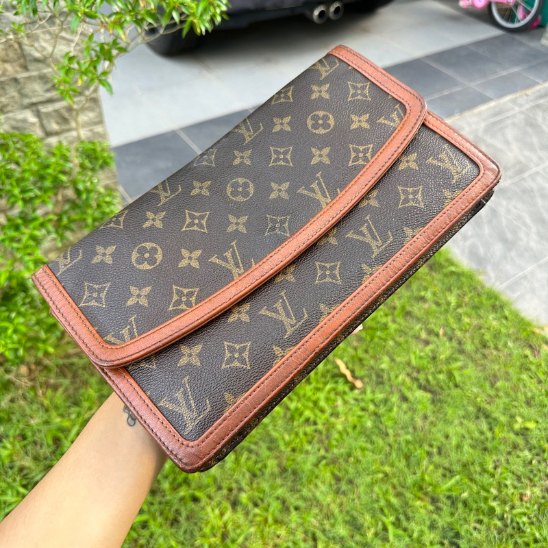 LV Pochette Vintage Clutchโมโน ของแท้ 100%