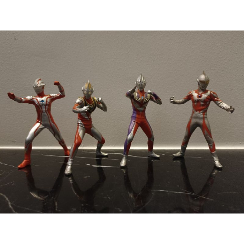 รวมอุลตร้าแมน โมเดล มือสอง Model Action Ultraman หุ่น รูปปั้น แอคชั่นฟิกเกอร์ ตั้งโชว์