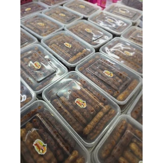 Set ฝักชมพู 2 กล่อง มะขามหวานพันธุ์สีชมพู แกะเปลือก อบแห้ง (อมเปรี้ยวอมหวาน) กล่องละ 400 กรัม/2กล่อง