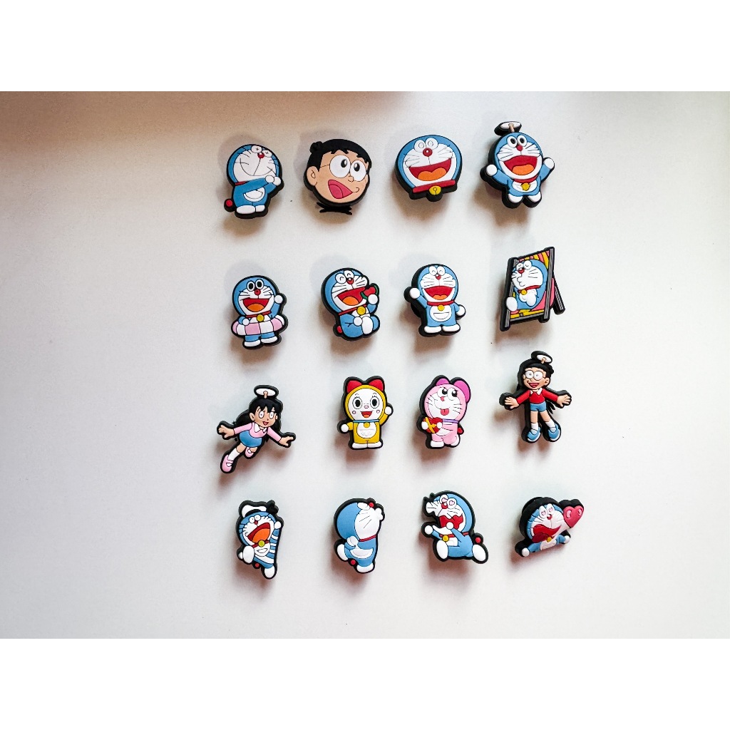 ตัวติดรองเท้า Jibbitz อุปร์กรณ์เสริม ติดรองเท้า ลาย การ์ตูน Crocs pin พร้อมหมุด หัวเข็มขัดยึด พร้อมติดทันท 1 ชุด 16 ชิ้น