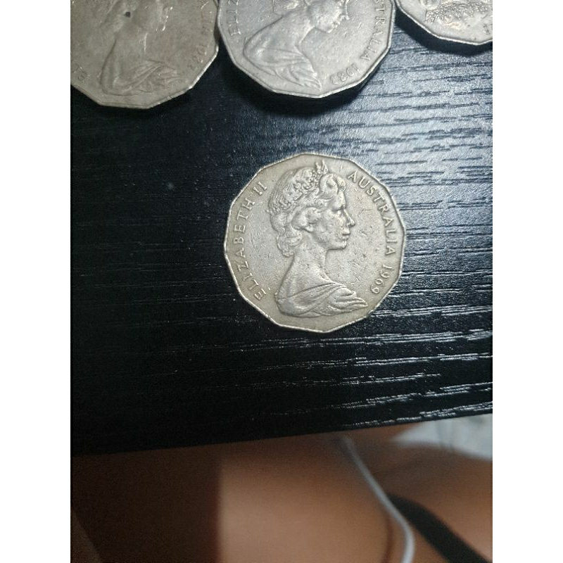 เหรียญต่างประเทศ ออสเตรเลีย 50 cent 12 เหลี่ยม ปี 1969-2006