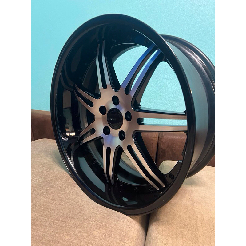 ล้อแม็กแท้ญี่ปุ่น ยี่ห้อ W WORK มือ2