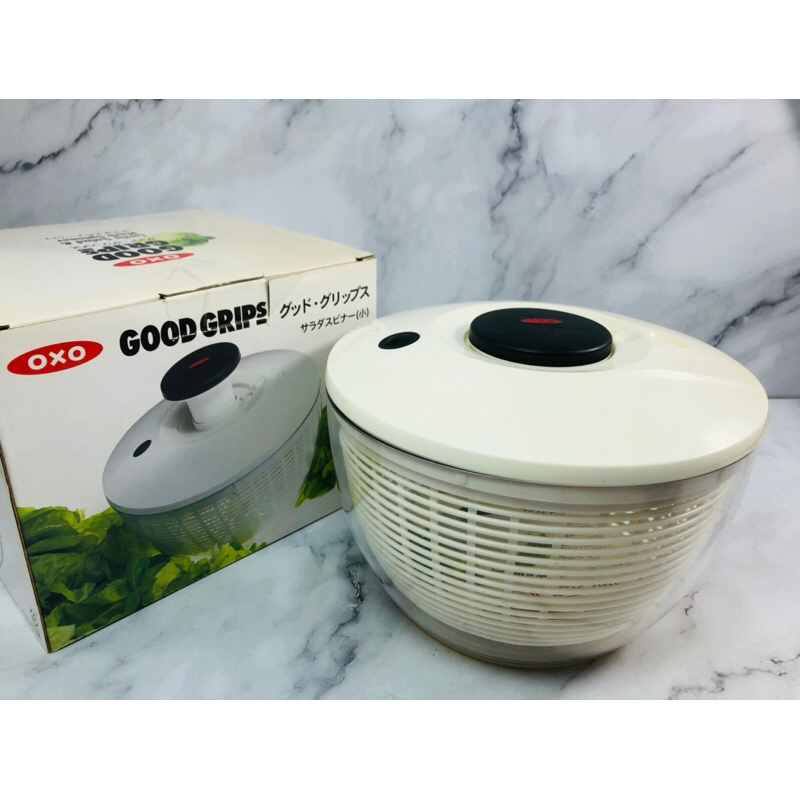 โถปั่นสลัดน้ำขนาดเล็ก OXO Good Grips (รถถัง2 : OXO2)