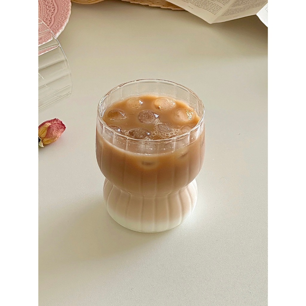 พร้อมส่ง!! แก้วใสหยัก มินิมอลทนความร้อนได้ถึง 120 องศา