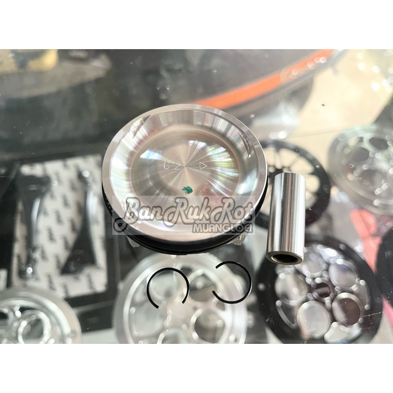 ชุดลูกสูบเดิม พร้อมแหวน+สลัก new vespa รุ่น 3v, iget ตัว 150cc.