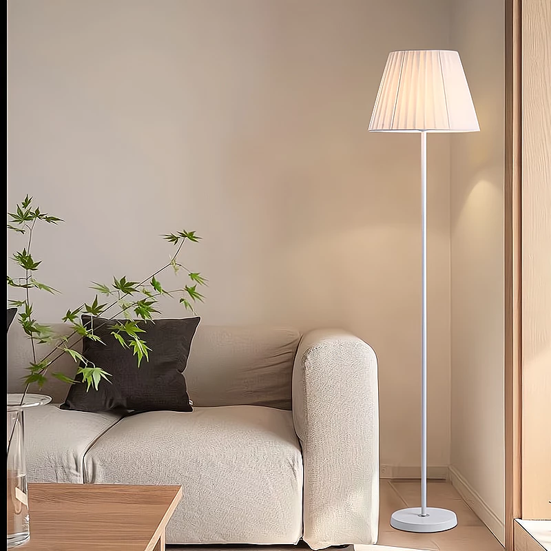 ไฟตั้งพื้น โคมไฟตั้งพื้น โคมไฟ Floor Lamp พร้อมปุ่มสวิตช์ แถมฟรีหลอดไฟ
