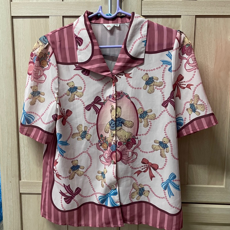 เสื้อร้าน Poi fashion มือสอง สภาพดี