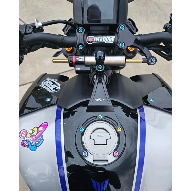 Titabolt น็อตฝาถังน้ำมัน สำหรับฝาเดิมและฝาแต่งMT09-MT07-MT03 Yamaha R1 R3 R6 R7 R15 ไทเทเนียมgr5 (ราคา5ตัว/ชุด)