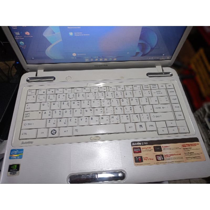 notebook toshiba satellite l745 core i3-2330m การ์ดจอแยก มือสองสภาพพร้อมใช้งาน
