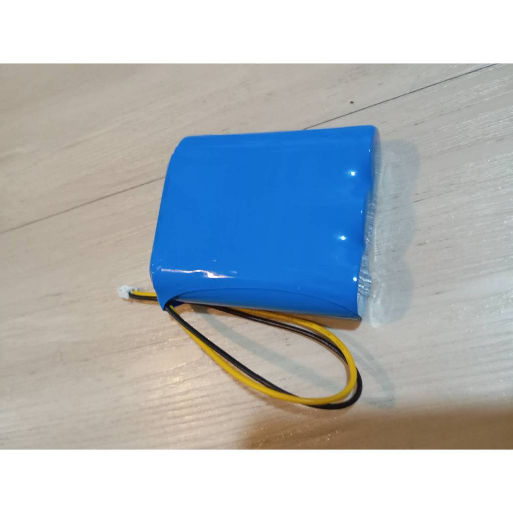 Battery pack แบตเตอรี่ 12v แบตเตอรี่ 21700 แพ็ค 5000Mah ใช้ได้กับ 11.1 - 12.6v มี BMS