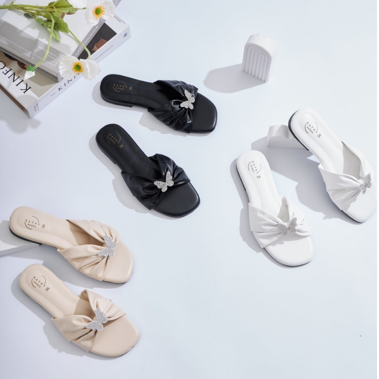 รุ่นButterfly 36-45 รองเท้าแตะพื้นนุ่ม แบรนด์KATHY(K02) ลุคคุณหนูสุดๆ