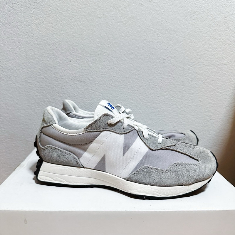 New balance327 36/22 มือสอง