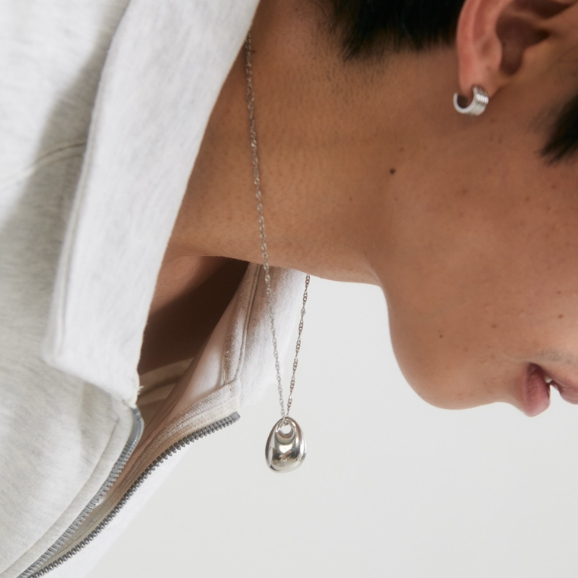 gemin. | #gmnnlonyx necklace สร้อย (มีสีเงินและทอง)
