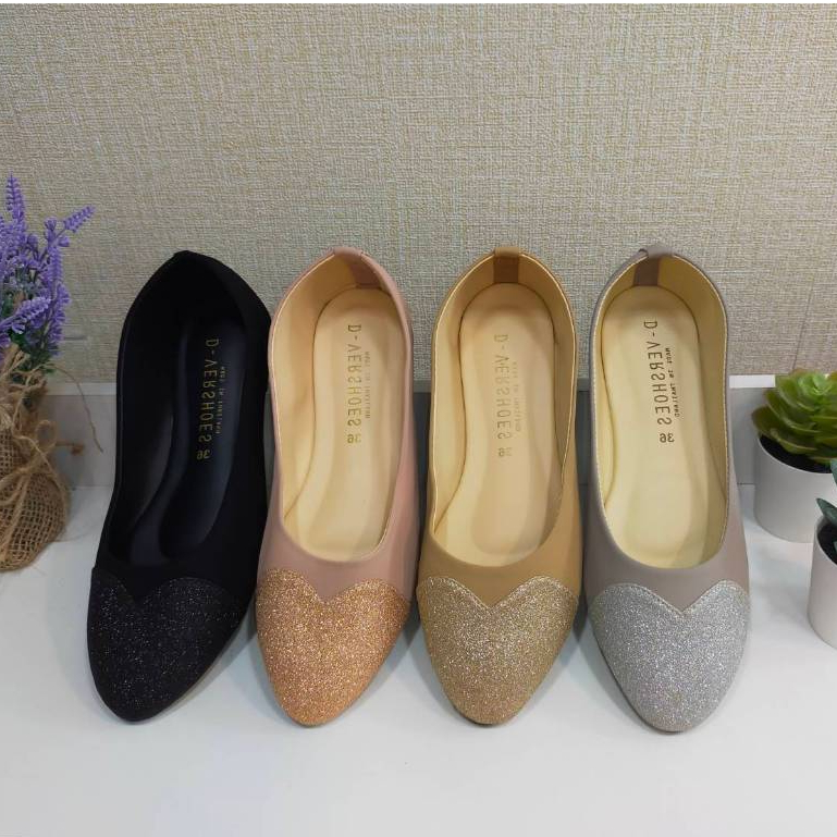 SS888 : คัทชูหัวใจกากเพชร ❤️🤍