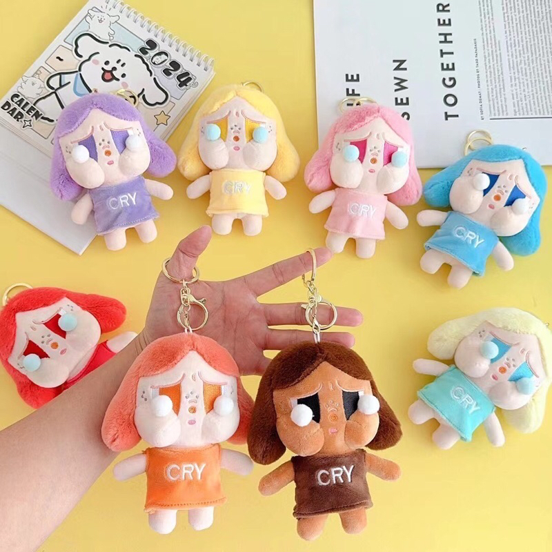 พวงกุญแจ cry baby น้องมาใหม่ เปลี่ยนชุดได้ สีสันสดใส ขนาด6นิ้ว งานดีพร้อมส่ง