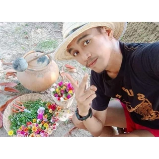 แพรเซี่ยงไฮ้ ชุด1โล, ครึ่งกิโล, สามขีด, ดอกมีมากกว่า20สีคละสีให้ #ขอบคุณที่อุดหนุนช่วยพ่อค้าคนนี้นะครับ🙏🥰