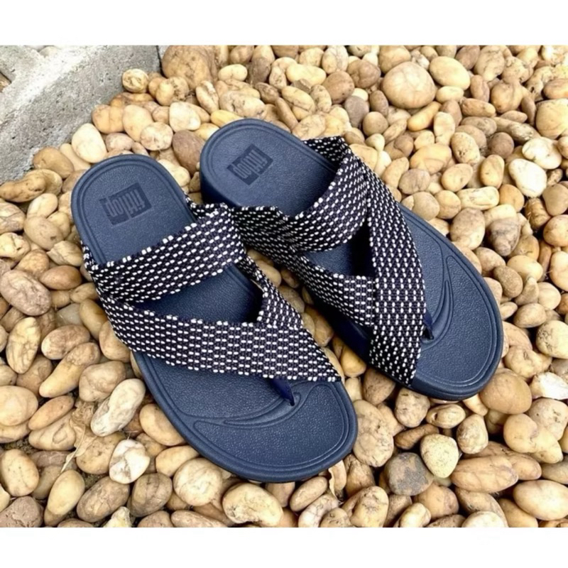 รองเท้าFitflop sling สินค้ามาใหม่มีไซร้36…45 มีสินค้าพร้อมส่งทุกวัน