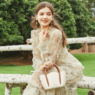 AGE FREE Tya Bag กะเป๋าถือกระเป๋า มินิมอลกระเป๋า คอสบอดี้ ผู้หญิง กระเป๋าชีลิน ของขวัญ
