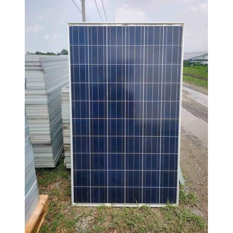 แผงโซล่าเซลล์ยี่ห้อ "JA Solar"ชนิด polycrystalline"240วัตต์(มือสองหน้าสวย)  **** สั่งได้ครั้งละ1แผงเ