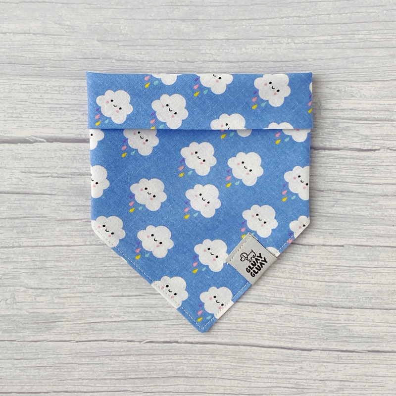 Cloudy Smile: ผ้าพันคอหมาแมวน่ารัก ลายเมฆยิ้มๆ ผ้าคอตตอน