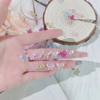 อะไหล่ผีเสื้อติดเล็บ ผีเสื้อคละสีเรืองแสง DIY หน้าเล็บได้ตามใจชอบ 50 ตัว/ห่อ สินค้าพร้อมส่ง🇹🇭