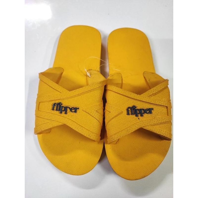 รองเท้าแตะ Flipper ของแท้