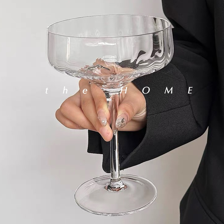 【พร้อมส่งในไทย】Martini glass Cocktail  แก้วค็อกเทล แก้วมาร์ตินี่ ทรงาสูง ปากกว้าง