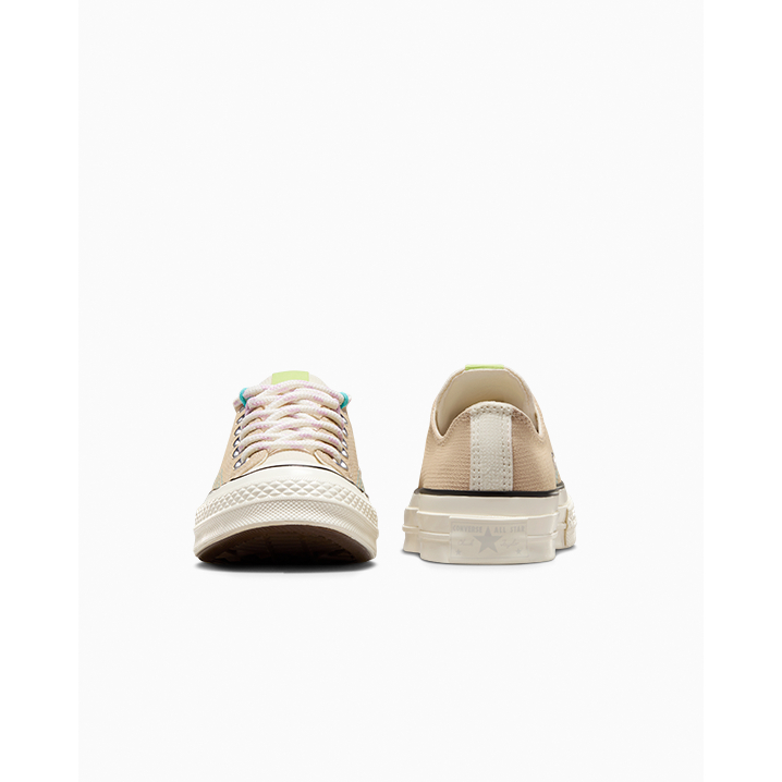 CONVERSE รองเท้าผ้าใบ รุ่น CHUCK 70 HIDE AND SEEK OX CREAM A07598CF_U4CMXX