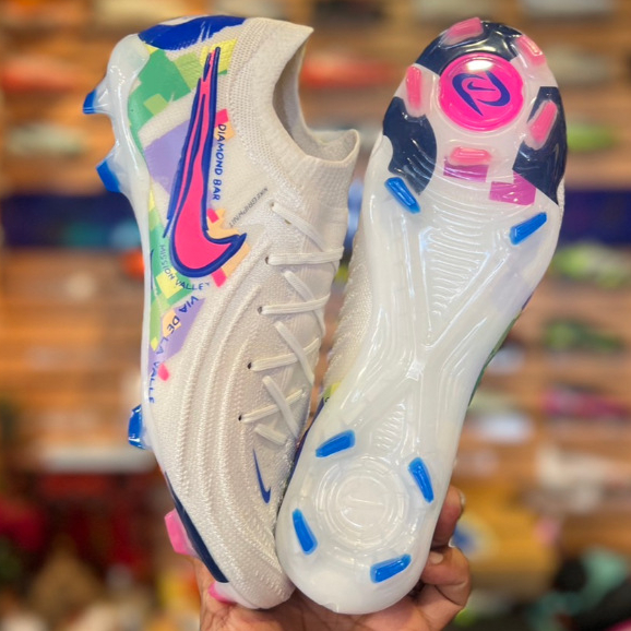 รองเท้า ฟุตบอล สตั๊ด Nike Phantom GX Elite FG มีปลายทาง ถ่ายจากงานจริง ใส่ไม่ได้เปลี่ยนได้ แถมถุงผ้า + ดันทรง + กล่อง